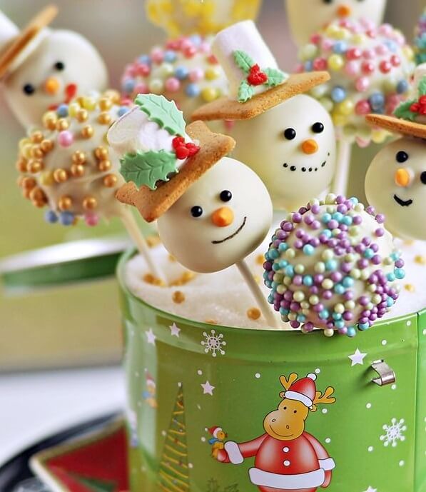 Snowman Cake Pops